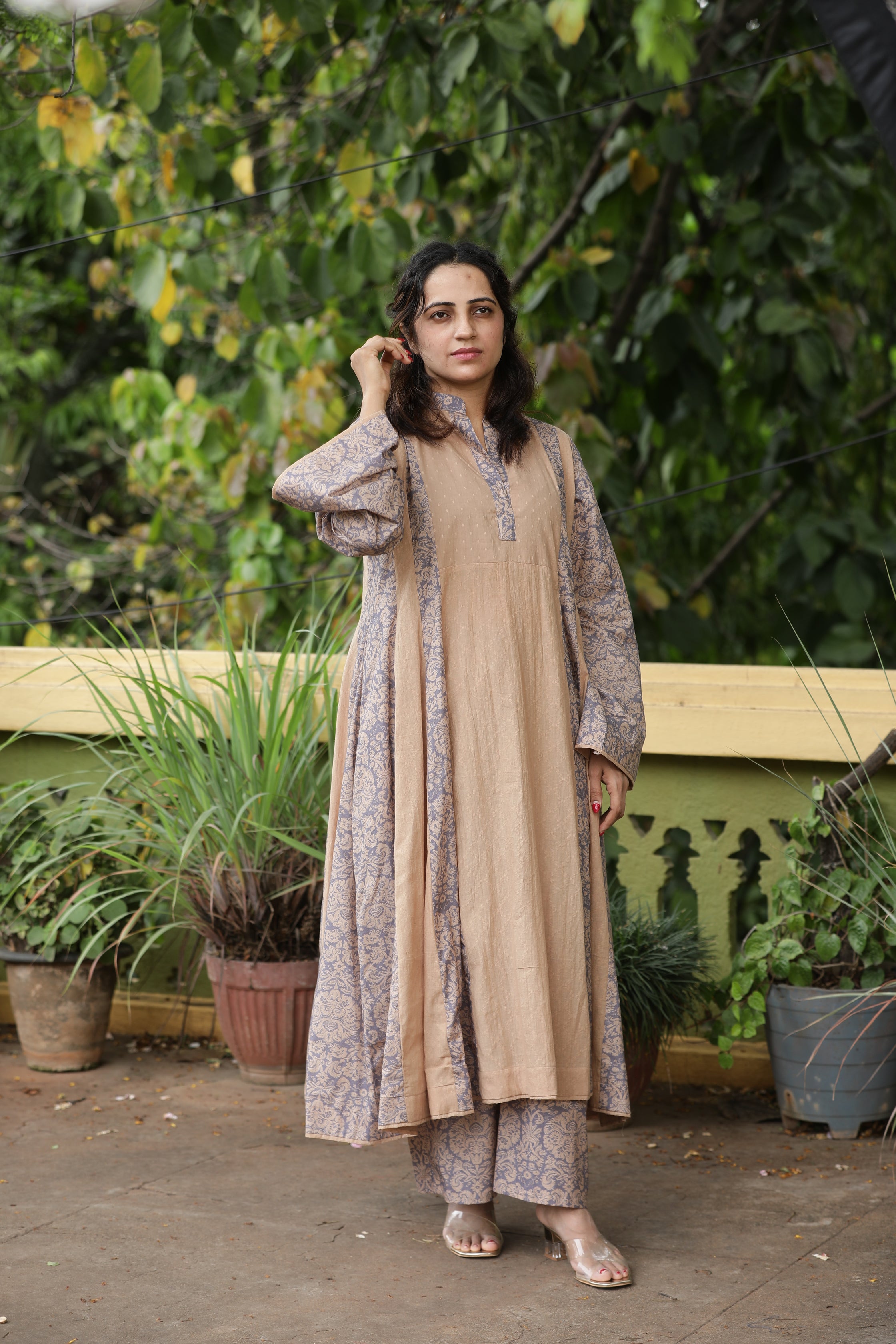 Beige Floral