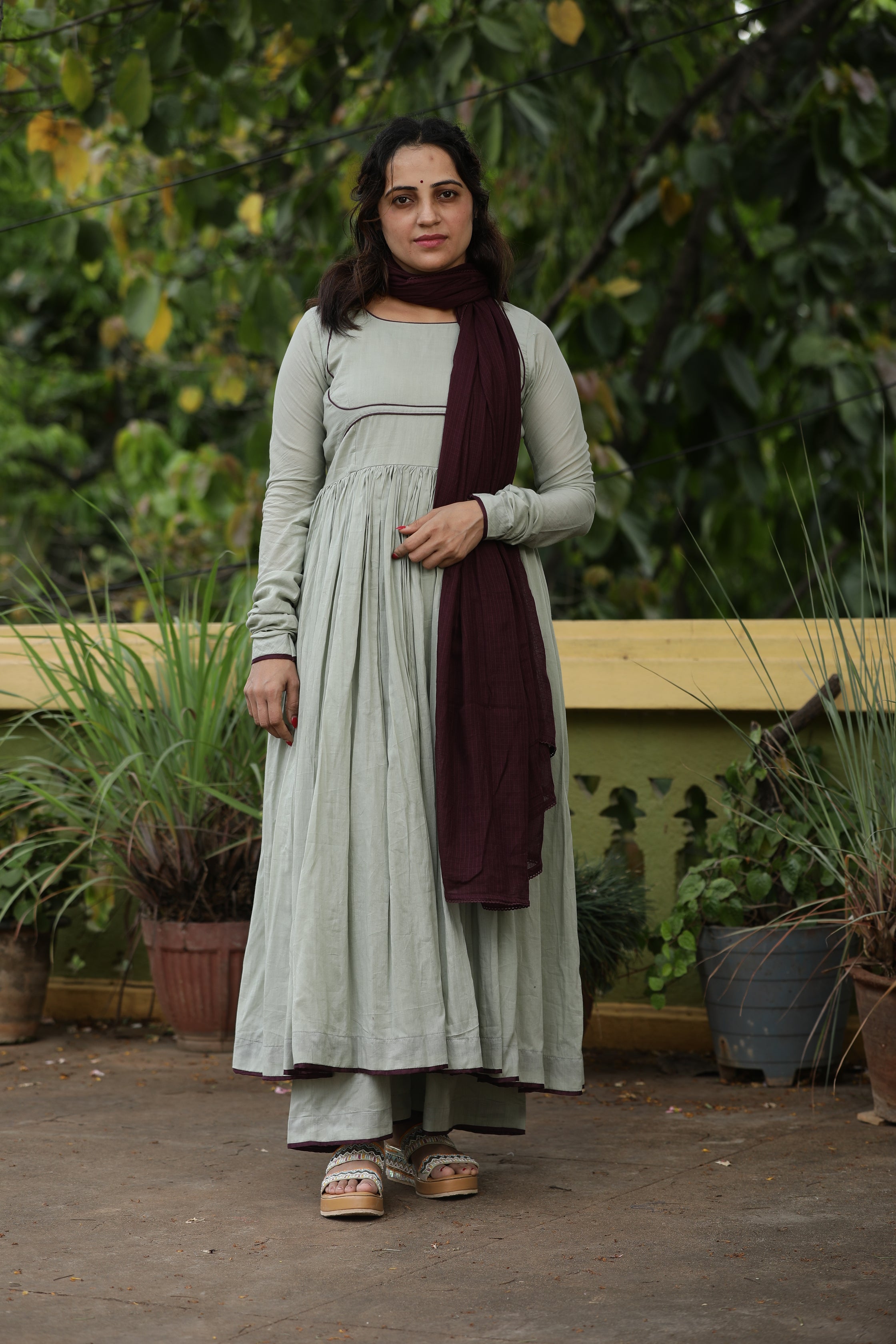 Aarvi Suit