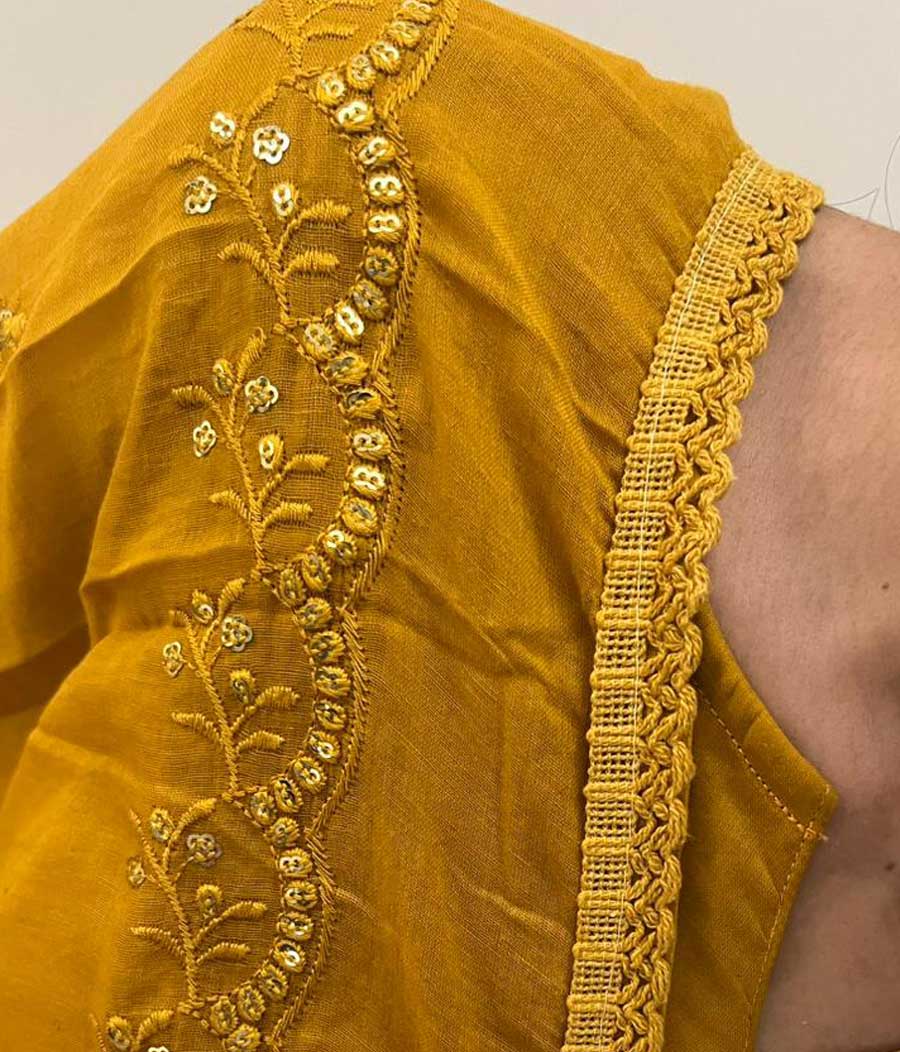 Elegant Solid Cotton Kurta Set With Chikankari Dupatta