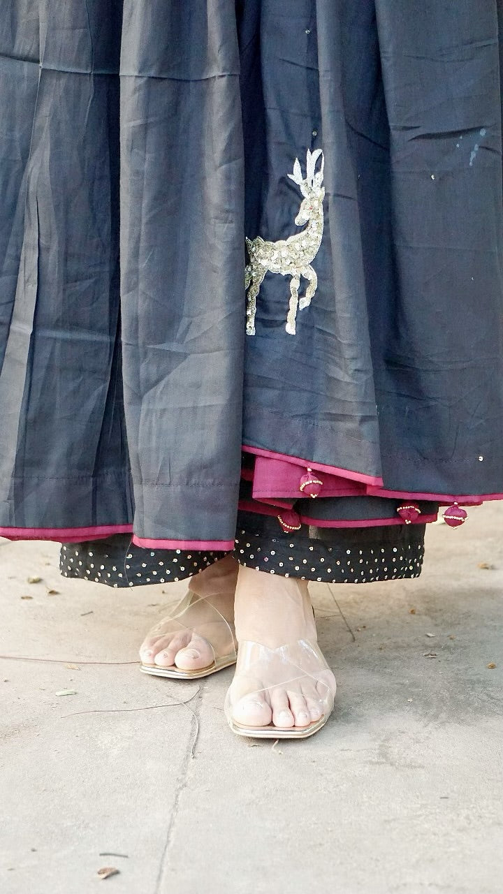 Hiran suit