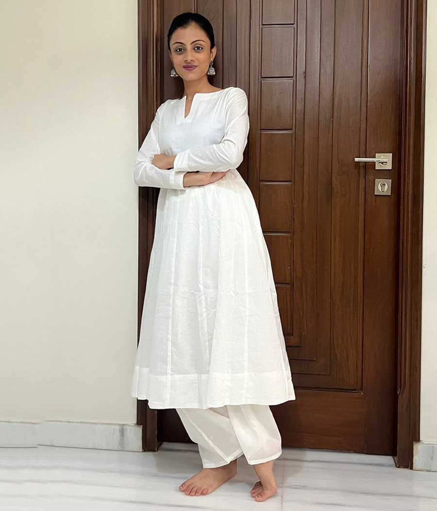 Solid Cotton Kurta Set - White Full Sleeve